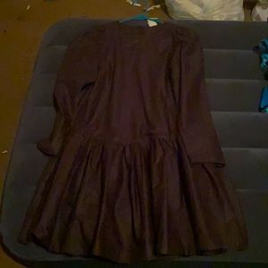 This is a cute dress from H and M